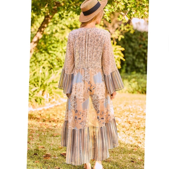 Mixed Media Floral Print Maxi Length Duster Boho Kimono - Picture 5 of 8